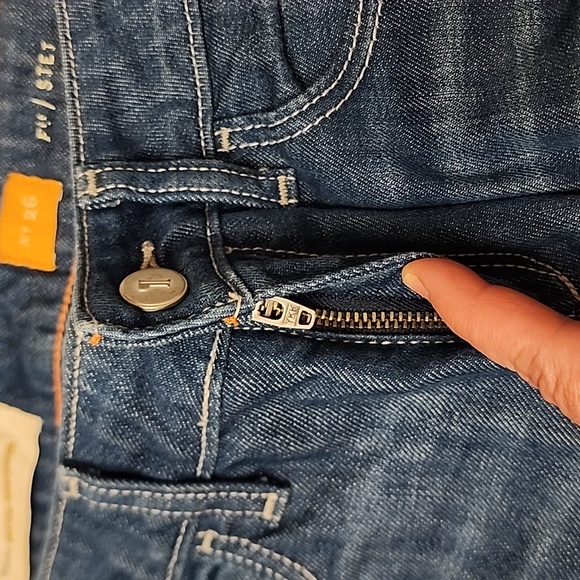 Pilcro and the Letterpress Stet Mid-Rise Jean Shorts - Picture 10 of 10